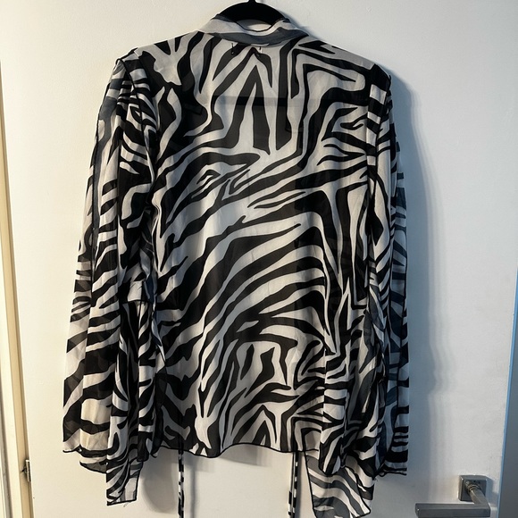 Zebra Pint top - Picture 4 of 4